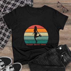 Sunset Roller Skate Graphic Tee Roller Skate Shirt Women Sunset T-Shirt Roller Skater T Shirt Gift Skater Women Friend Skate Good Vibes image 4