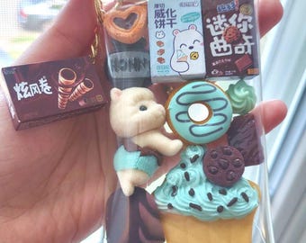 Clear Trinket Pouch | Heisei Retro | Claico Critters Mint Chocolate Chip Keychain