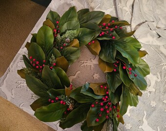 Magnolia winter wreath