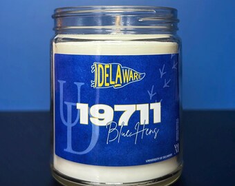 University of Delaware Candle, Collegiate Collection, University Candle, Vanilla and Cashmere Scented Soy Wax, UDEL Blue Hens ‘19711’