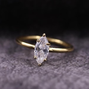 Marquise Cut Lab Grown Diamond Engagement Ring 0.75 - 2.50 CT Marquise Cut Lab Grown Diamond Ring IGI Certified Lab Diamond Promise Ring