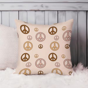 Peace Signs Throw Pillow Soft Cushion Cover Retro 70s Hippie Retro Square Decorative Accent Pillowcase Gift, Pink, Brown