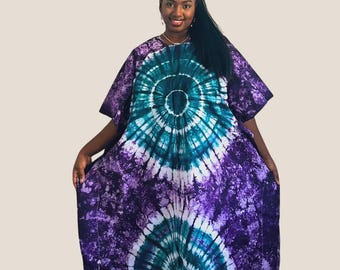 Artisanal dress, batik, boubou, indigo, makeba