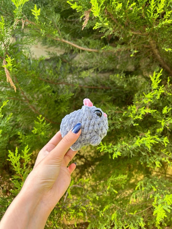 SAD HAMSTER Portachiavi Criceto Peluche All'Uncinetto - 2 Pezzi In Confezione Regalo Con Biglietto, Grigio