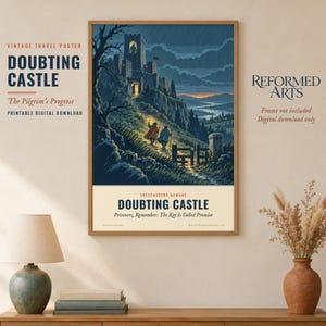 Może przedstawiać: Plakat podróżniczy w stylu vintage zatytułowany Doubting Castle, przedstawiający dwie postacie idące ścieżką w stronę kamiennej twierdzy pod ciemnym, burzowym niebem. Tekst głosi: Doubting Castle, The Pilgrim's Progress, Trespassers Beware, Prisoners, Remember: The Key is Called Promise.