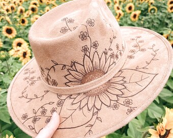 Cappello Fedora con girasole disegnato a mano / Cappello Boho in pelle scamosciata vegana