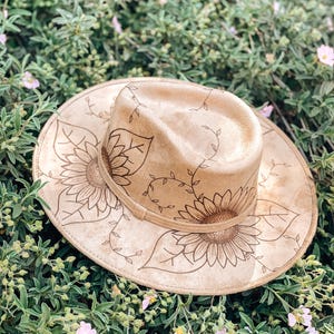 Boho Floral Fedora Hat &quot;Sunflowers 2&quot; | Hand-Drawn Vegan Suede Wide Brim Hat for Women | Whimsical Festival Fashion Accessory | Custom Hat