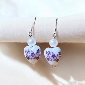 dainty white wedding jewelry vintage porcelaine heart earring floral painted ceramic earring gift for mom daughter tea pot inspired ceramics