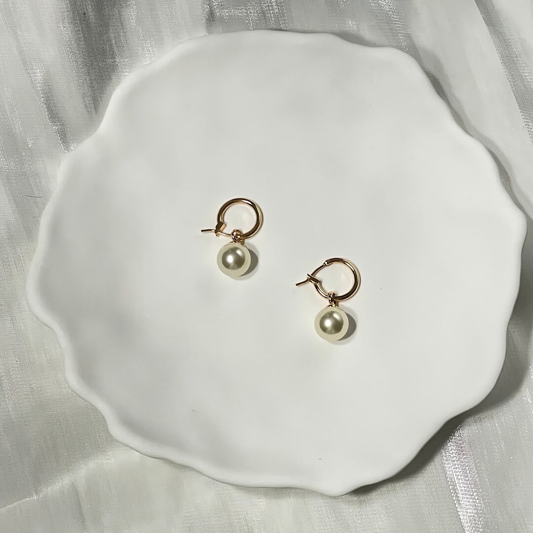 Gold Hoop Pearl Drop Earrings valentine's Day Gift for Her - Etsy