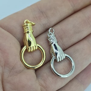 18K Gold Hand Pendant,Hand Holding Ring Connector Charm Necklace for Jewelry Making Supply