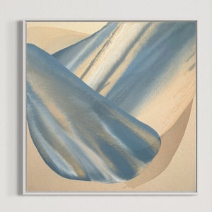 Puede incluir: Pintura abstracta con un esquema de color azul y beige. La pintura presenta formas y texturas superpuestas, creando una sensación de profundidad y movimiento.