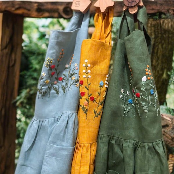 100% Pure Linen Apron, Hand Embroidered Apron Women, Flower Garden Embroidered Apron,  Gardening Apron, Kitchen Apron