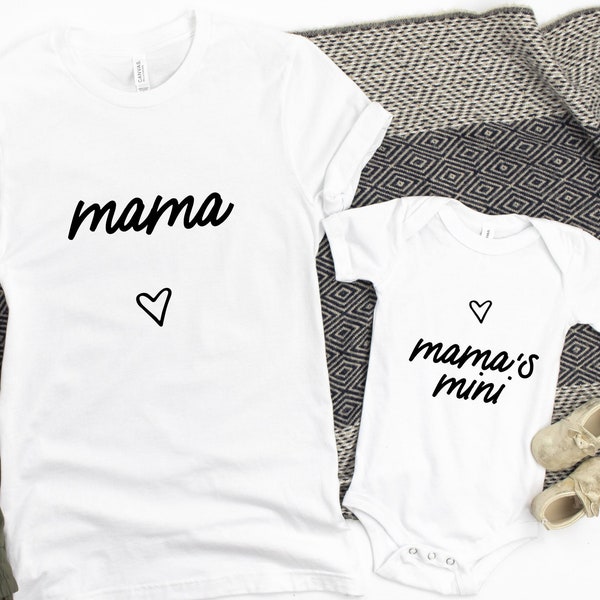 Mama Figlia Partner Look T-shirt Festa della mamma Set Mama Mini Madre Figlia / Regalo per la prima festa della mamma Pagliaccetto per bambini Primo regalo per la festa della mamma