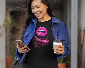 Totally Rad Neon Lips 80s Retro Graphic Tee – Pink Lip Unisex T-Shirt Vaporwave Streetwear Party Shirt Fun Gift for Her Him