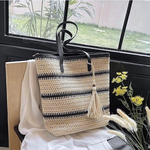 Sac de paille avec anse en cuir|Sacs à main pour femme|Petite pochette beige en raphia pour femme | Sac en raphia tricoté en paille|Cadeau pour maman|cadeau pour elle