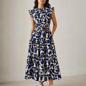 navy blue and cream dress Styling a Classic Navy and Cream Midi Dress