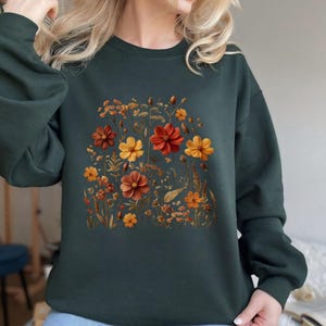 Vintage sweatshirt met geperste bloemen - boho cottagecore-sweatshirt, tuintrui met botanische bloemen, T-shirt Fairycore Wildflowers