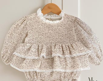 Mono de burbuja vintage de algodón con estampado floral y manga larga para bebé niña. Ropa de regalo para ocasiones especiales. Conjunto para sesión de fotos de bebé niña.