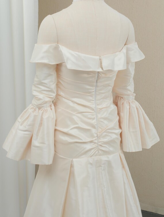 cream colored cap sleeve drop waist dresses Beige Silk Taffeta Bridal Dress, Flare sleeves Fishtail Wedding Chapel Train, Pleats Vintage Inspired Lace Strappy Knit Long-Sleeve Midi skimming column skirt with COLOR:CERULEAN BLUE MULTI footwear