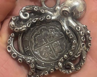 Octopus Pirate ATOCHA Shipwreck Coin 8 Reales Cob Modern Necklace Handmade 925