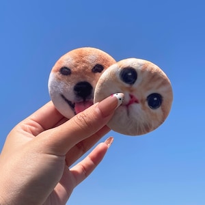 Custom Plush Pet Badge, Fuzzy Pet Pin, Personalized Pet Button Pin, Pinback Buttons, Pet Gifts, Pet Memorial Gifts , Birthdat Gift for Kids