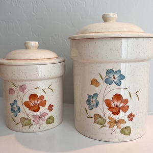 Cute Set of 2 Vintage Wildflower Treasure Craft Stoneware Canisters, Floral Cottage Made In USA 1970s Ceramic Aesthetic Pantry Organization