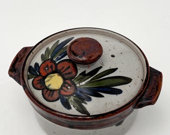Vintage Floral Japanese Donabe Hot Pot Soup Rice Stoneware Beautiful Hand Painted Flowers Lovely Knob Handle Collected Stoneware Cooking