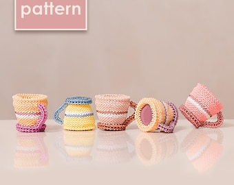 Beaded Coffee Cup Pattern – Easy Peyote Stitch Miniature Tutorial – DIY Beading Project for Beginners