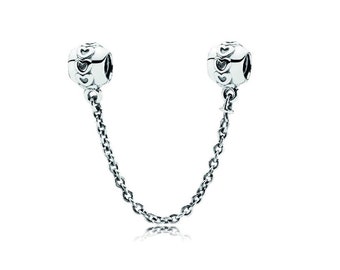 Pandora Band of Hearts Silver Safety Chain Charm Protect Your Cherished Charms with Love Heart Detailing Clasp Charms Protector and Keeper