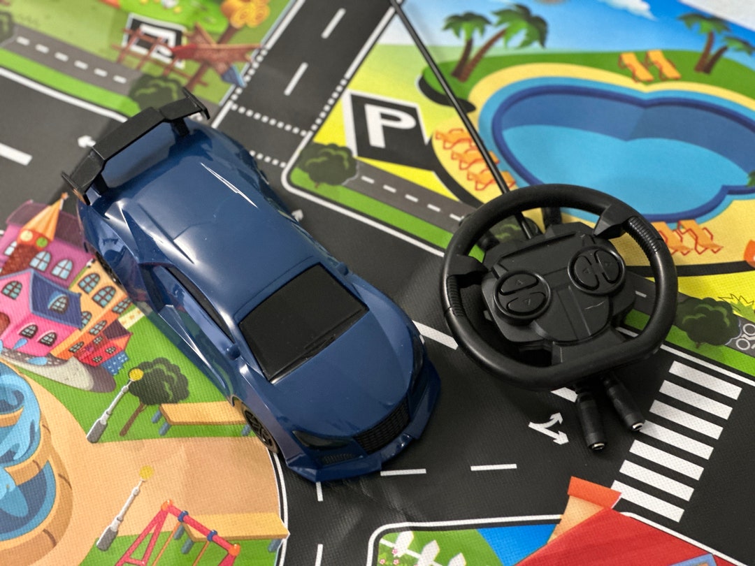 Remote Control Car With 4 Adapted Cords forward, Backwards and Steering