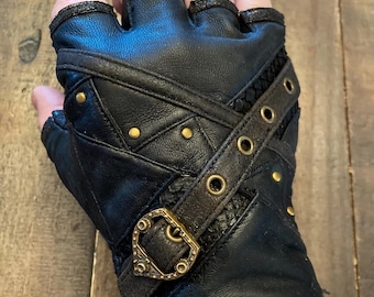 小物   Punk leather globe 小物 Punk leather globe Punk Accessories Length Delicate