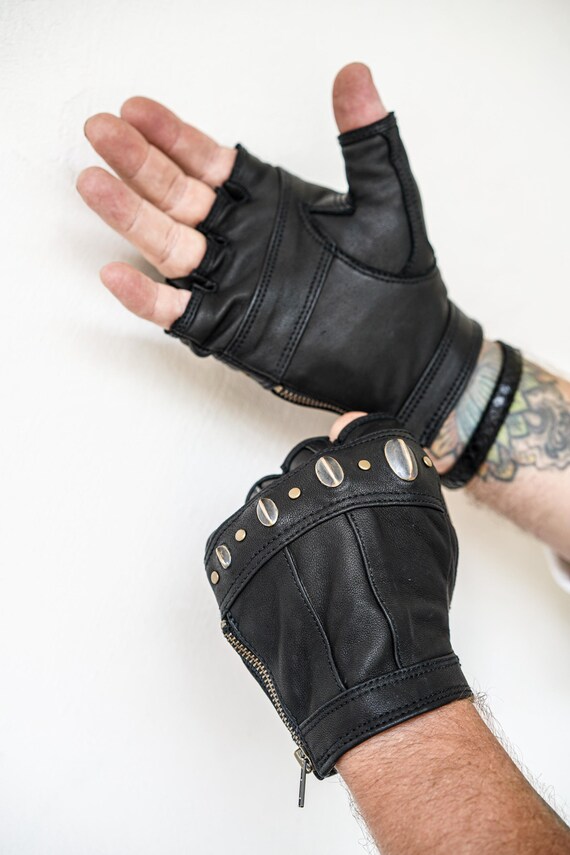 小物 rude gallery OUTSIDERS LEATHER GLOVE FURY ROAD Leather Fingerless Strapped Goat Skin Unisex