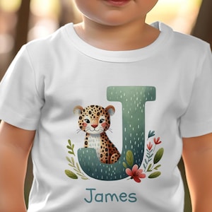 Camiseta personalizada de Jungle Jaguar, camiseta con letra J con nombre para niños, top con alfabeto de animales personalizado, ropa infantil ilustrada linda