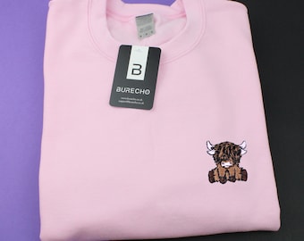 Felpa con mucca delle Highlands ricamata, girocollo con mucca, felpa comoda, felpa ricamata, top girocollo, regalo per amanti della fattoria, mucca scozzese