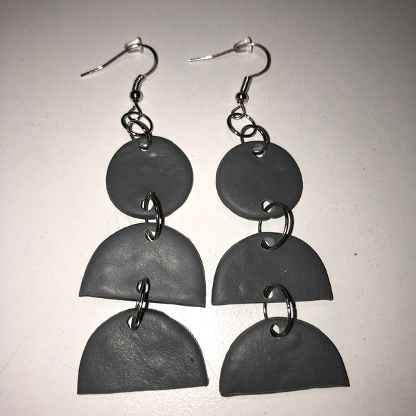 Anthracite earrings