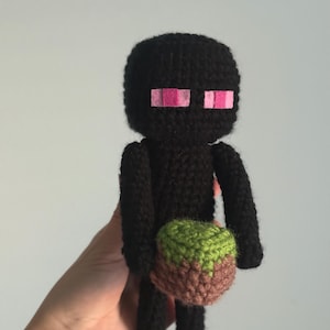 Minecraft-Inspired Crochet Enderman Plush (With or Without Block)