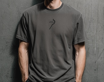 Camisa bordada en negro sobre negro "Red Rising Hail Reaper": Camisa Red Rising, Omnis Vir Lupus, "Hail Libertas Hail Reaper", Merchandising de Red Rising