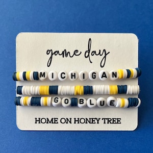 Bracelet en perles d'argile de l'Université du Michigan