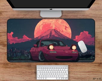 Rode Miata-bureaumat – retro JDM-automuismat met skyline van de stad en maan – esthetische gamingmat voor autoliefhebbers en -liefhebbers