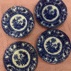 Vintage Asian Design Porcelain Blue and White Plates- Set of 4