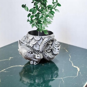 Small Dragon Egg Planter – 3D Printed Fantasy Pot with Drainage | Hand-Painted Silver