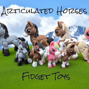 Articulated Horse Toy – 3D Printed Posable Horse in Multiple Colors | Small & Large Sizes Available