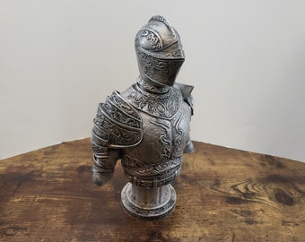 10" Hand Painted Drakeblood 3D Printed Knight Bust Dark Souls 3