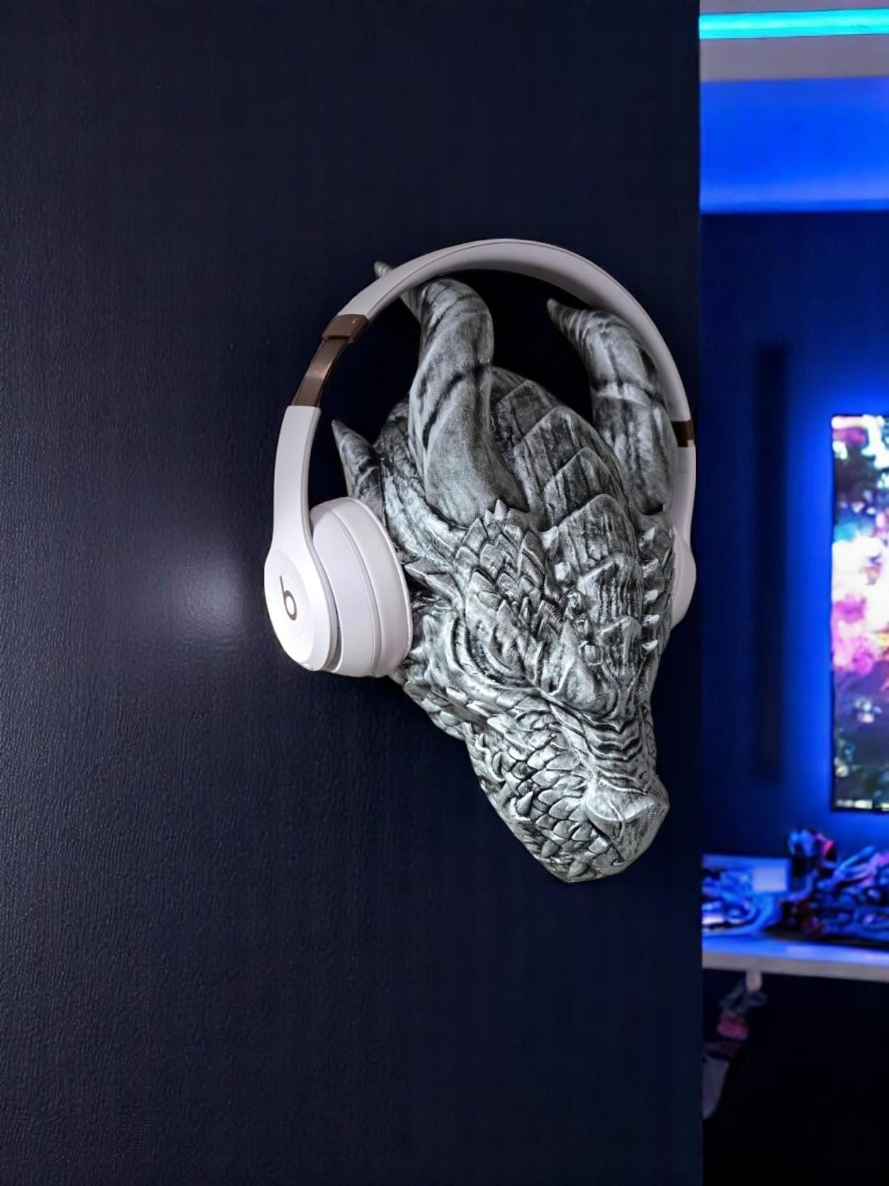 3D Printed Dragon Headphone Stand: Fantasy Desk Decor, Wall Mountable ...