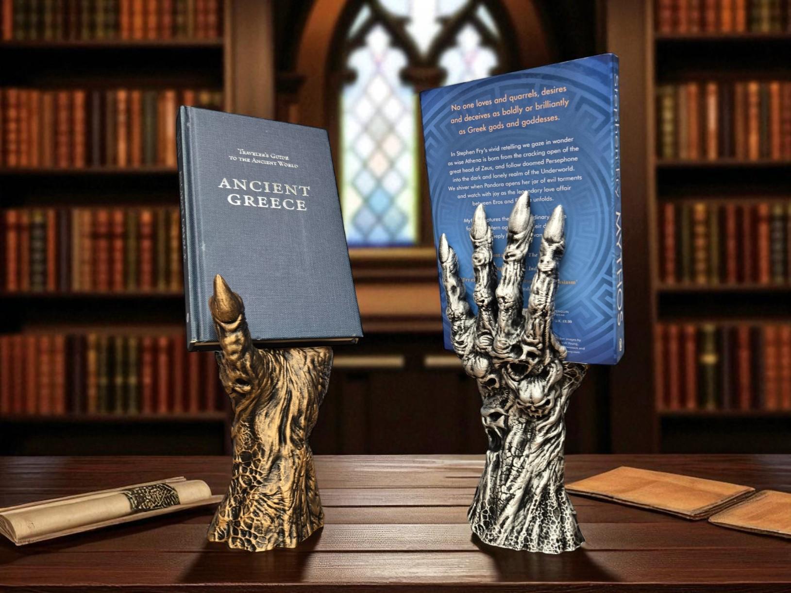 Open book display stand - Etsy 日本