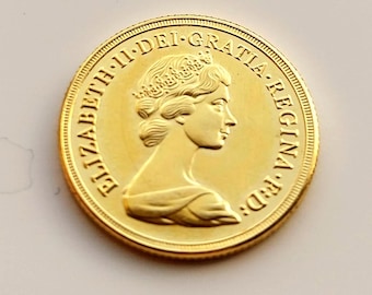 1980 Queen Elizabeth Half Sovereign, Gold Plated Restrike.