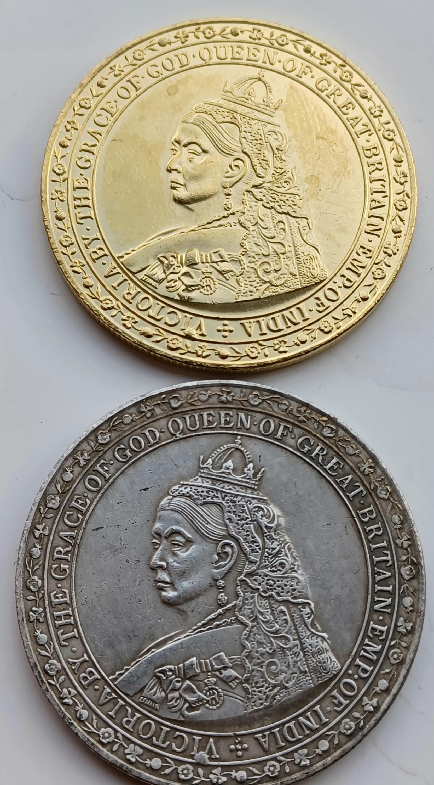 1887 イギリス １/2クラウン銀貨 ビクトリア・アンティーク  1887 イギリス 1/2クラウン銀貨 ビクトリア・アンティーク コイン