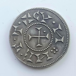 Anglo Saxon / Cnut *895 - 915* Silver Plated Penny / Restrike