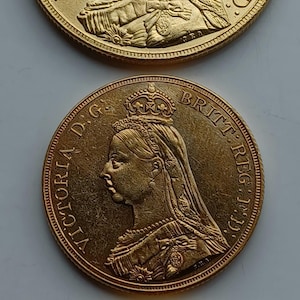 1887 Queen Victoria Sovereign Set British coin gift item for collector restrike
