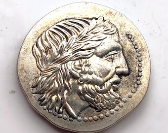 紀元前350年古代ギリシャマケドニア銀テトラドラクマ貨。フィリップ2世